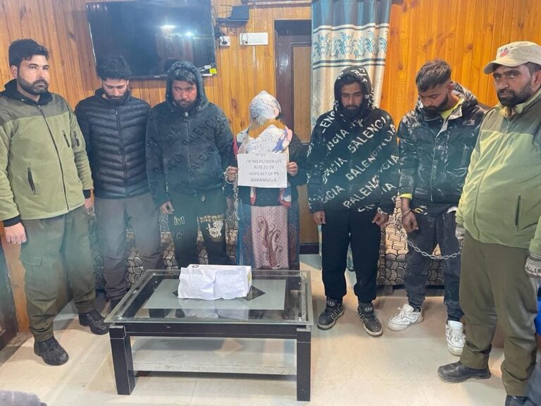 Police arrests 5 drug peddlers including lady in Baramulla Contraband substances recovered