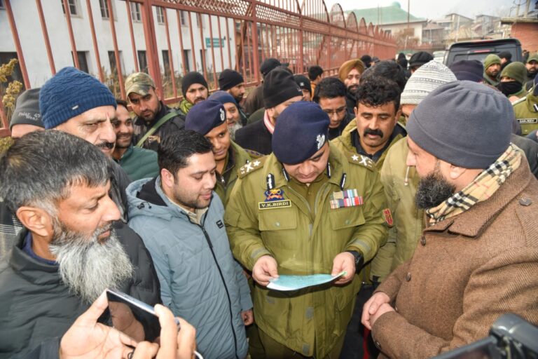 IGP Kashmir visits North Kashmir’s Baramulla district Conducts inspection of Police Drug De-addiction Centre Visits under-construction Police Post, PS Baramulla