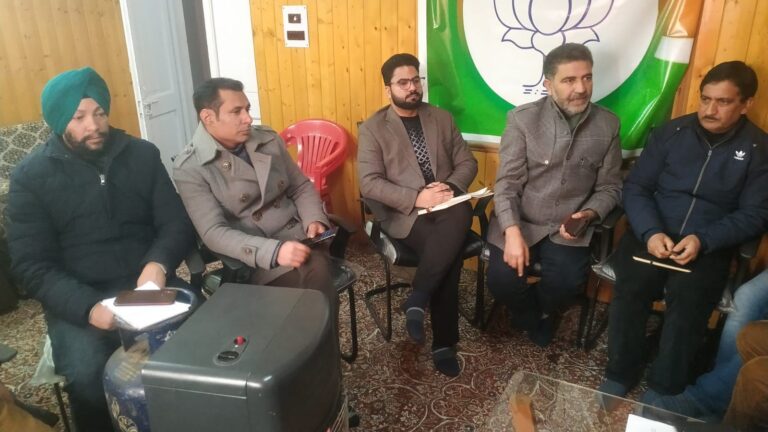 BJP Leaders Strategize Election Plans in Crucial Meeting at party Office kashmir 