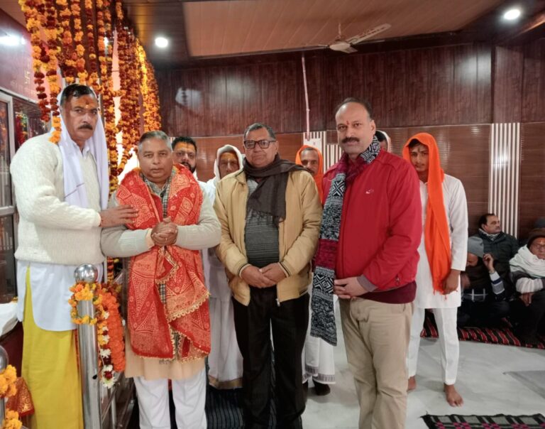 Annual congregation of Sudan Biradari held at  Bawa Satto Sidh Dev Sthan Jandial. Jugal, Sat Sharma, Rana along with others paid obeisance at Bawa Satto Sidh Ji Dev Sthan.