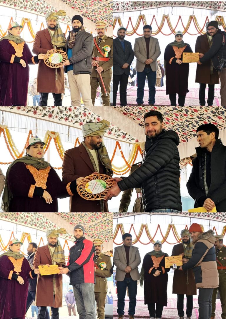 Officials of DIC Ganderbal, media persons honored on 75th R Day function