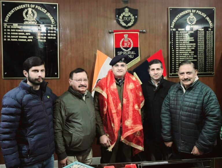 SP Brijesh Sharma (JKPS ) Assumes Charge as SP Rural Jammu. Shri Kailakh Jyotish avim Vedic Sansthan Felicitate SP Brijesh Sharma .