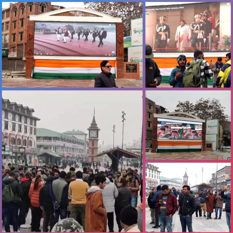 Srinagar's Lal Chowk radiates unity and pride Republic Day 2024 live screening draws enthusiastic cheers from the crowd