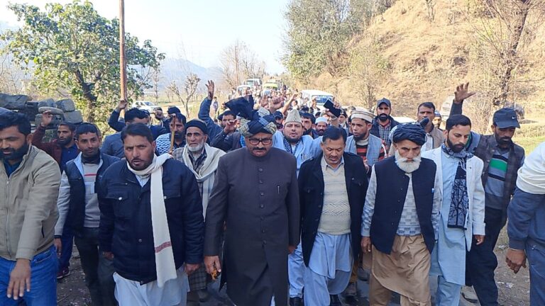 JKNC holds protest at Mankote, demands restoration of democracy in J&K  Seeks accountability, probe in embezzlement of funds