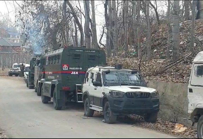 Encounter breaks out in J&K's Shopian